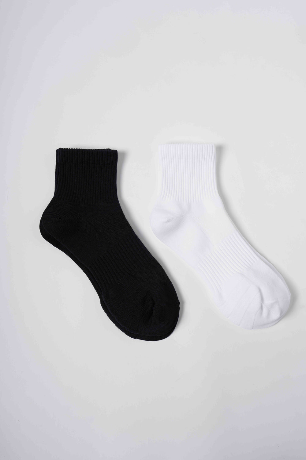 Classic Black & White Short Crew Socks